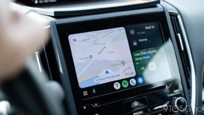 cara kerja Google Maps, deteksi kemacetan, data lalu lintas, GPS, crowdsourcing, sensor jalan, Waze, algoritma Google Maps