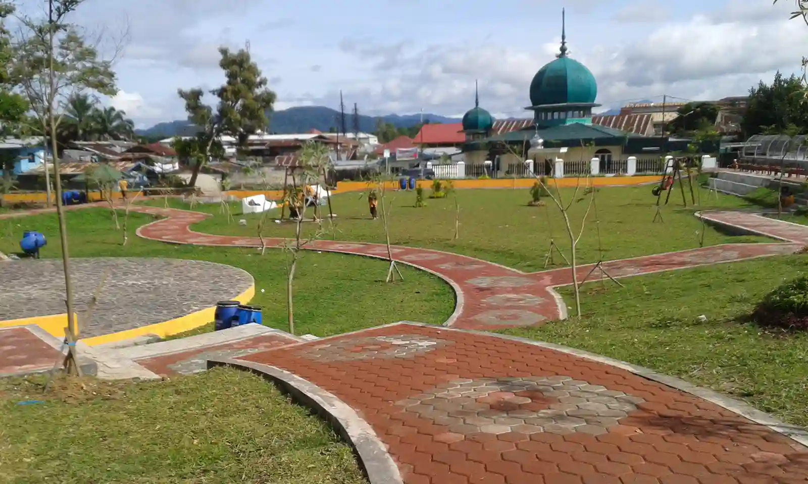 Taman Ngarai Maaram Bukittinggi, Wisata Keluarga Favorit