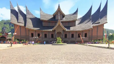 Istano Basa Pagaruyung, Ikon Sejarah Minangkabau