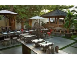 9 Kafe Populer di Bukittinggi yang Wajib Dikunjungi