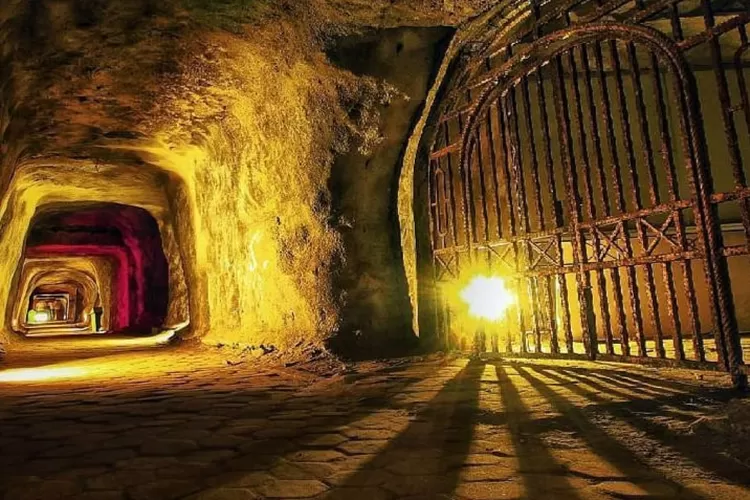 Lubang Jepang Bukittinggi