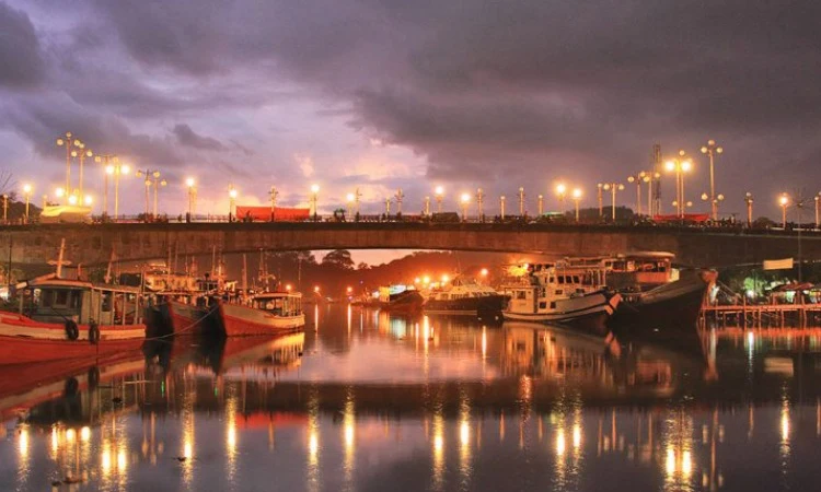 jembatan siti nurbaya padang