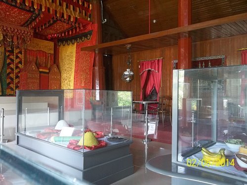 Museum Adityawarman Padang, pusat pelestarian budaya dan sejarah Minangkabau.