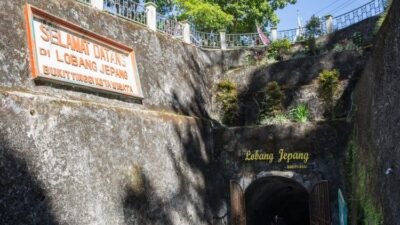 Lobang Jepang Bukittinggi: Sejarah, Fungsi, dan Harga Tiket