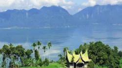 Biaya Masuk Puncak Lawang Terbaru dan Daya Tariknya