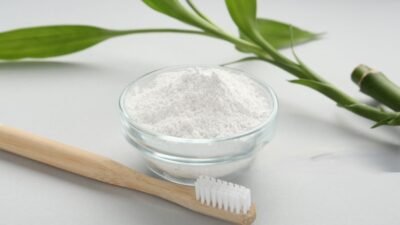 Cara Memutihkan Gigi Secara Alami yang Aman dan Efektif