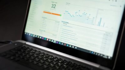 Template Blogger SEO friendly dengan desain responsif dan kecepatan optimal untuk peringkat tinggi