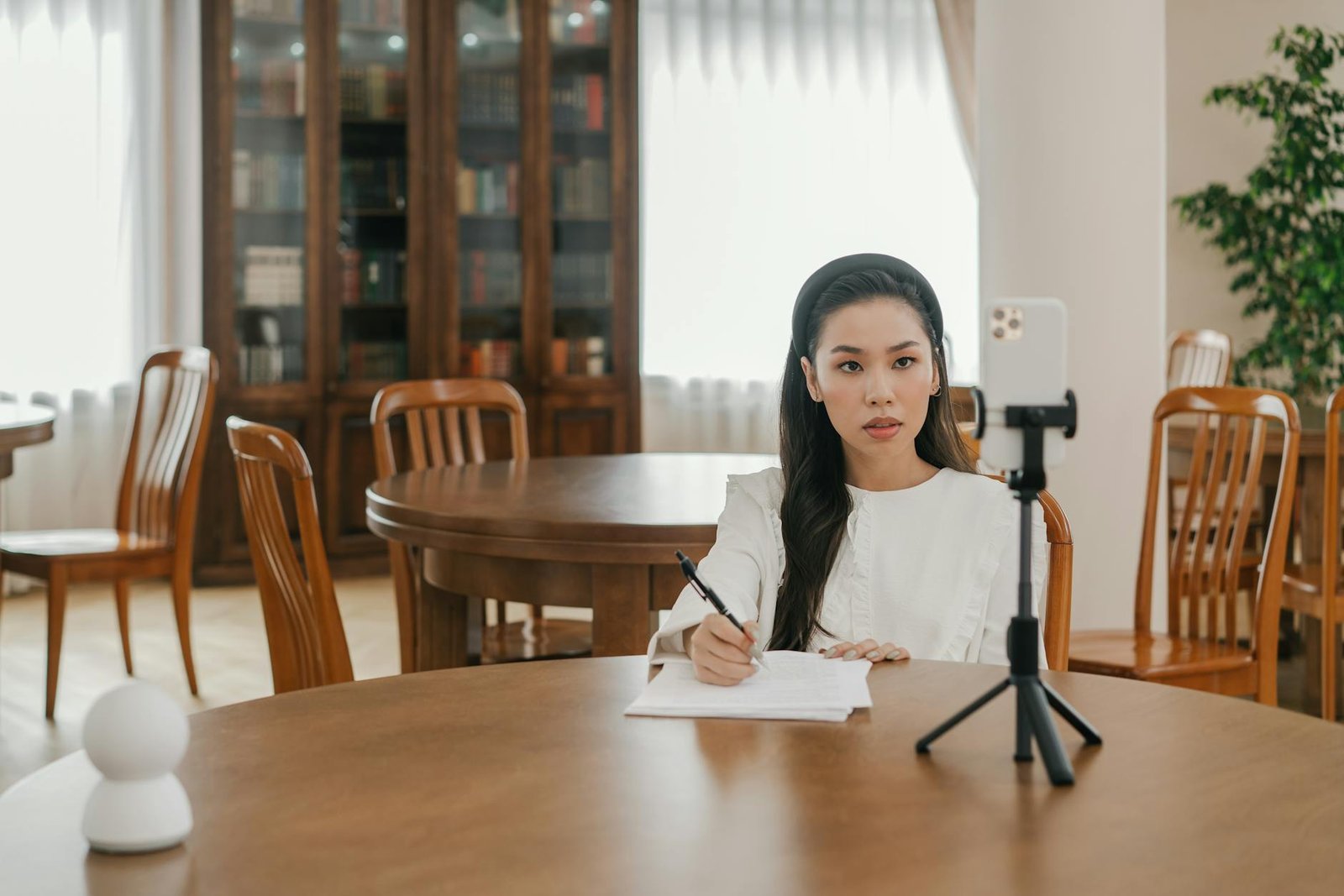 Blog populer dengan banyak pengunjung setiap hari